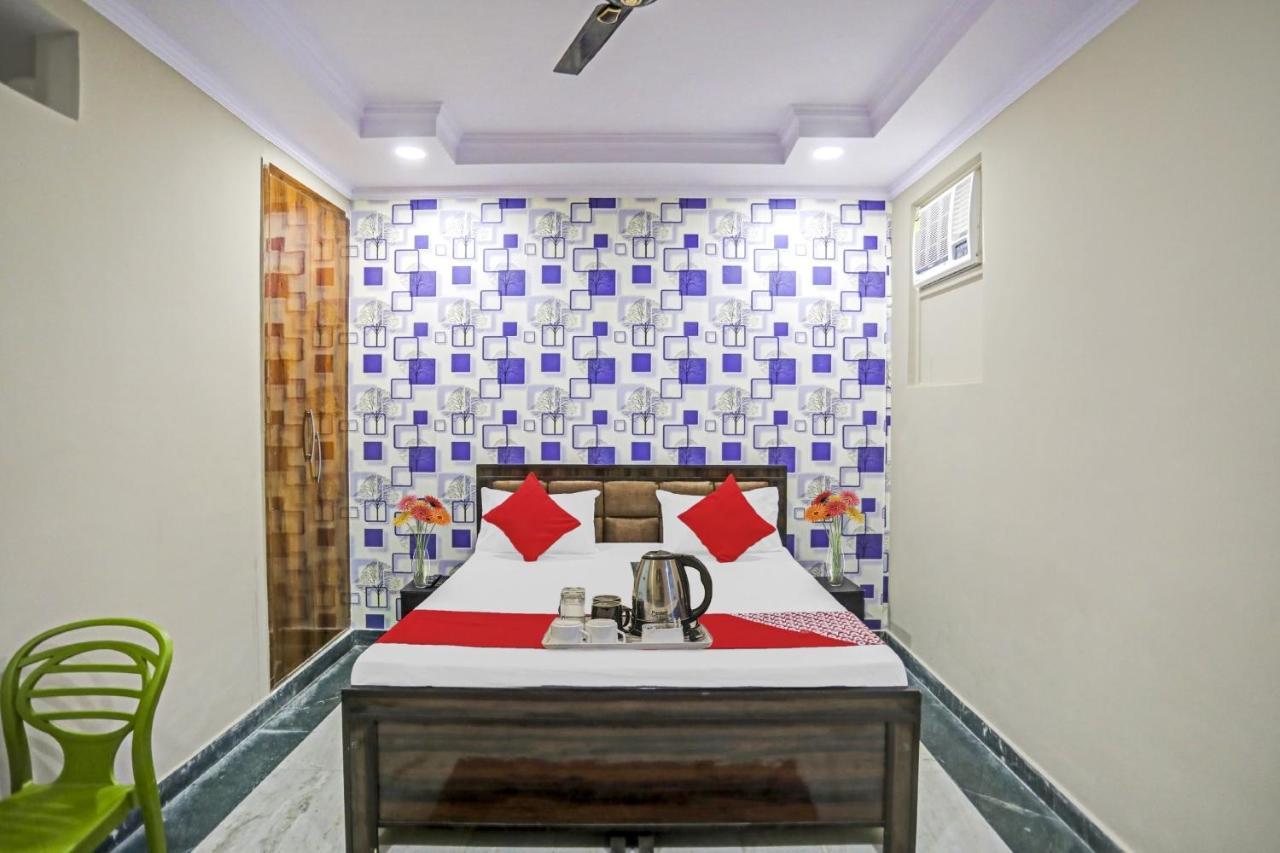 Super Hotel O Metro Inn Near Worlds Of Wonder Kālkāji Devi Екстериор снимка