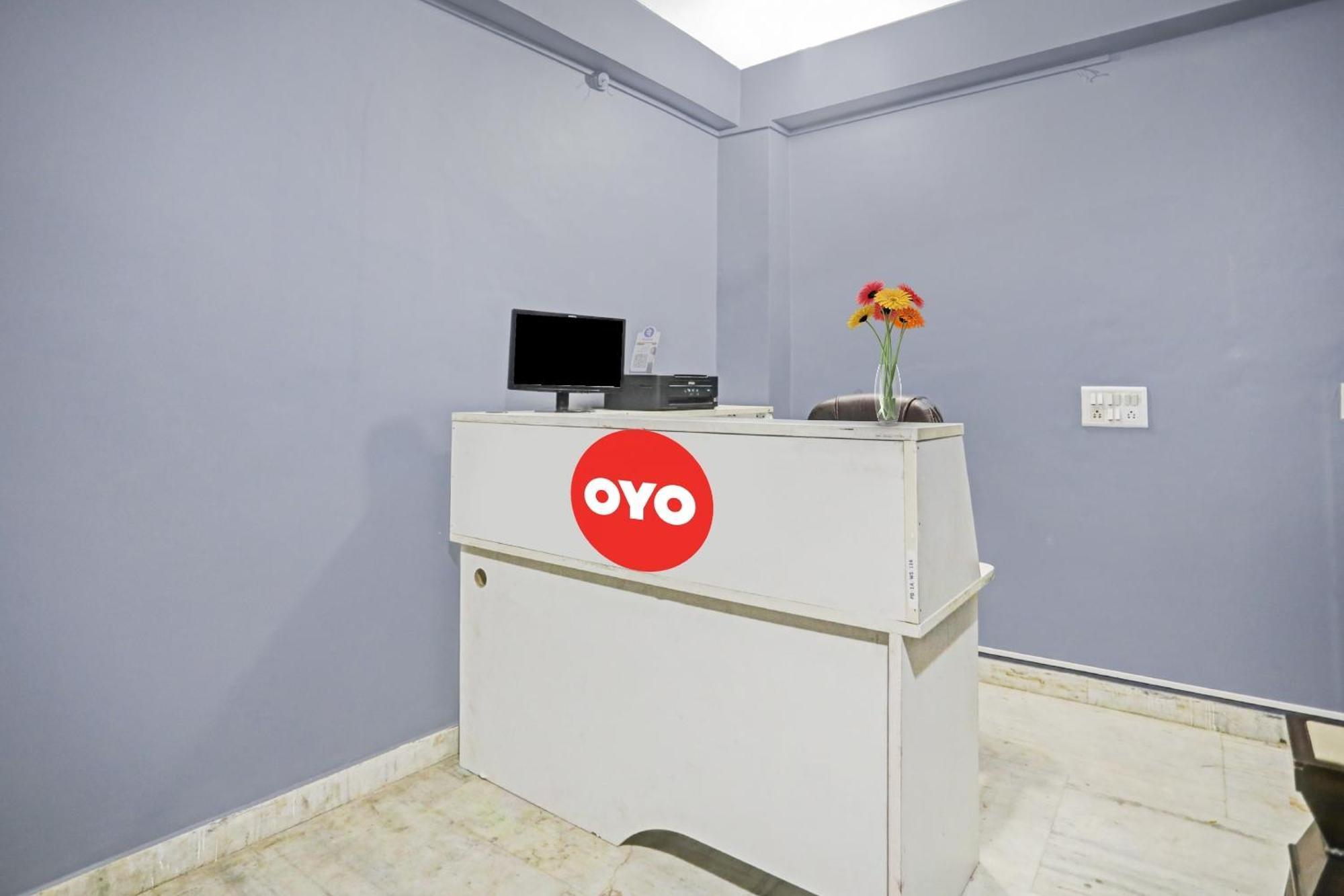 Super Hotel O Metro Inn Near Worlds Of Wonder Kālkāji Devi Екстериор снимка